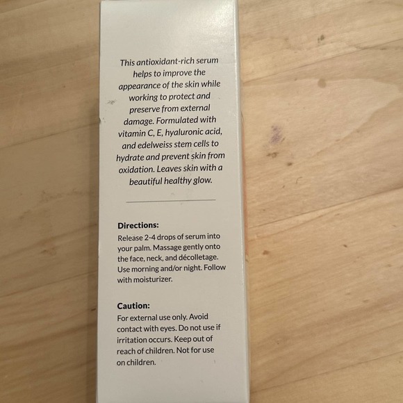 Scentuals VitaminC Facial Serum Hyaluronic Acid Edelweiss Plant Stem Cells 60 ml - Picture 7 of 8